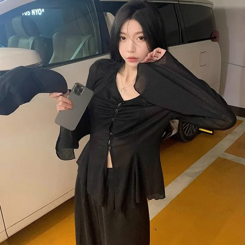 Sheer Flare Sleeve Blouse - Y2 - Shirts 评论和价格