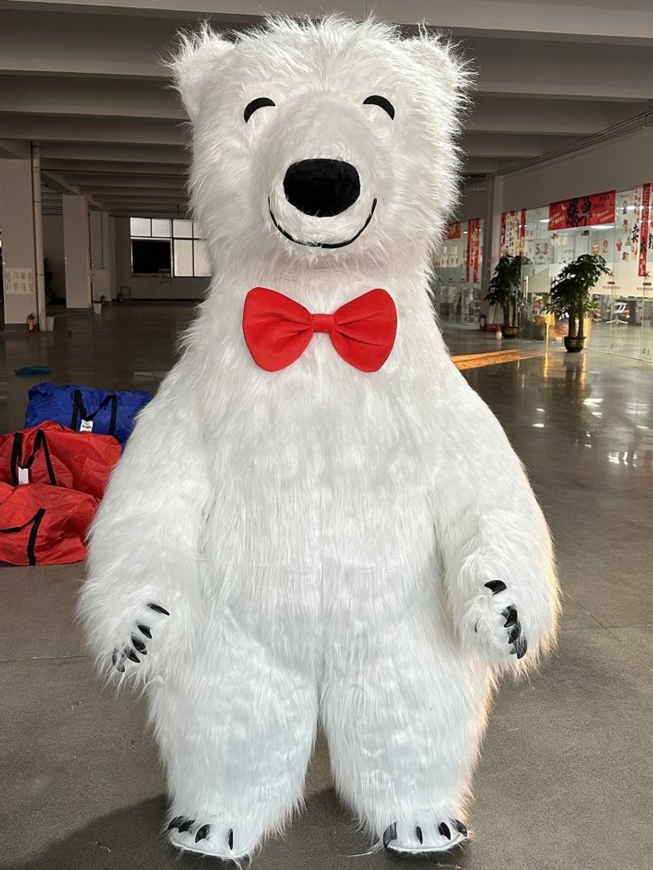 Giant Inflatable White Polar B - Suits 评论和价格